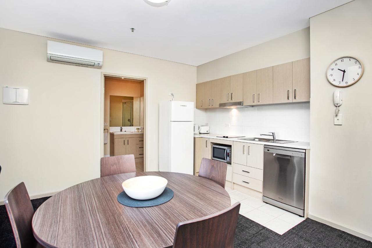 Hume Serviced Apartments Adelaide Buitenkant foto