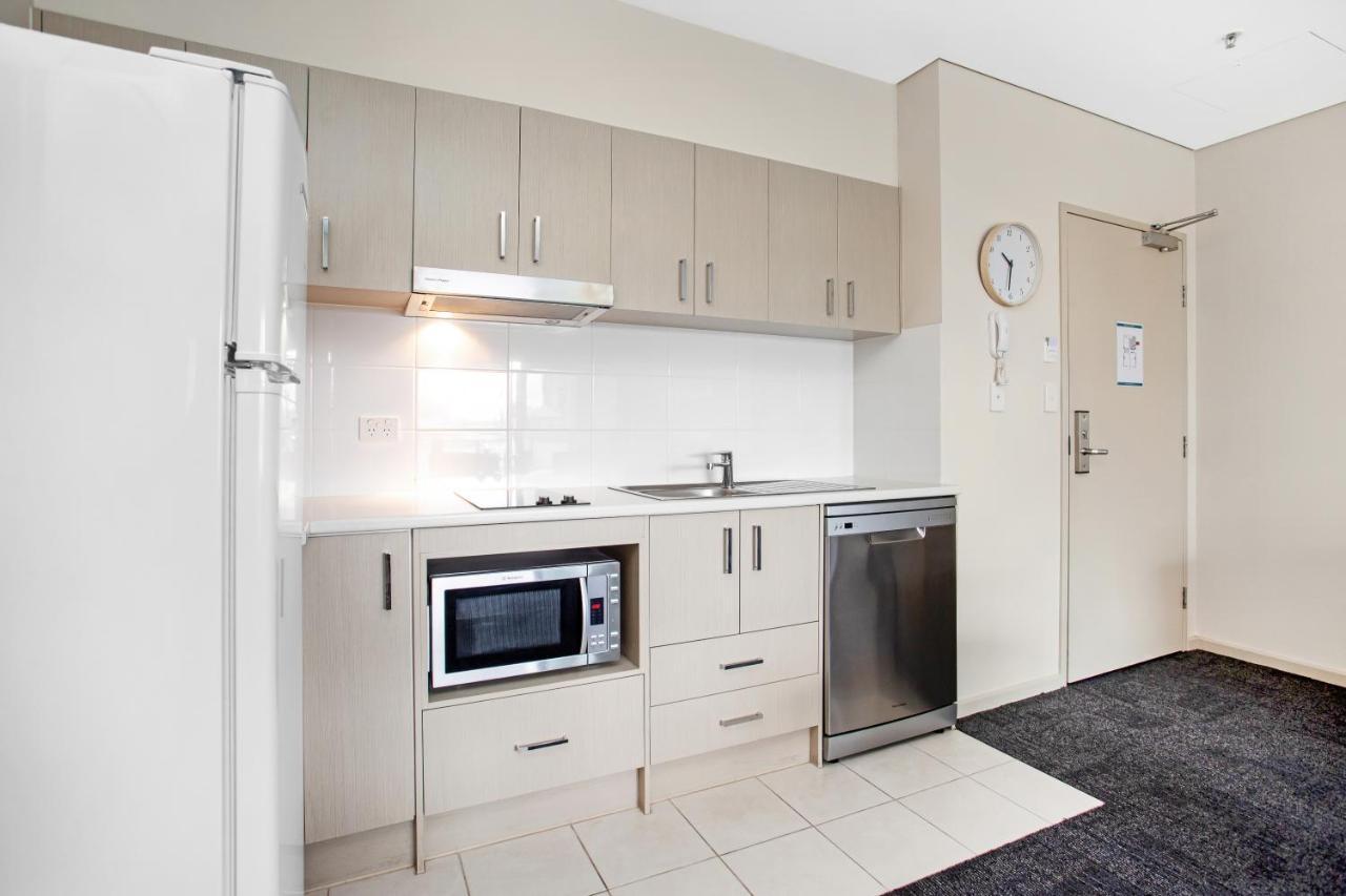 Hume Serviced Apartments Adelaide Buitenkant foto