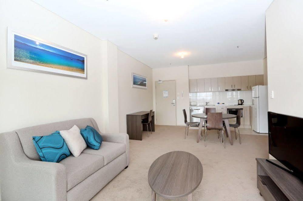 Hume Serviced Apartments Adelaide Buitenkant foto